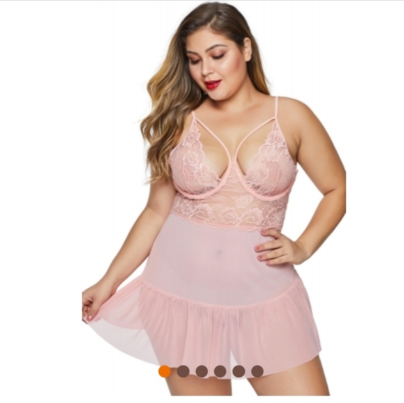 PINK PLUS SIZE CHEMISE - Picture 5 of 7